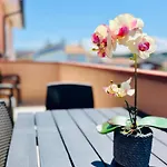 Apartamento Conero Casa - Di Numana In Via Litoranea 101 Sul Mare Vista Con Parcheggio Esclusivo Marcelli