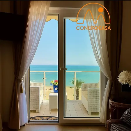 Conero Casa - Di Numana In Via Litoranea 101 Sul Mare Vista Con Parcheggio Esclusivo アパート マルチェッリ